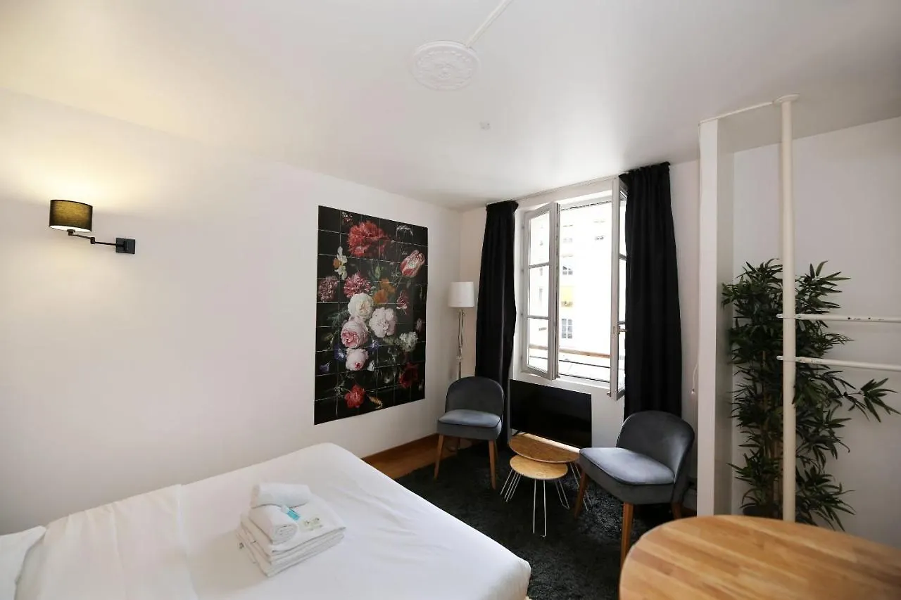 302 Sejournez Dans Un Studio De Charme Paris 5