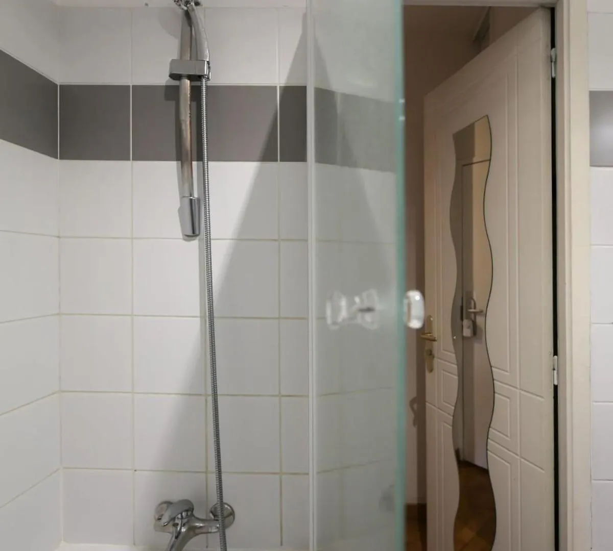 302 Sejournez Dans Un Studio De Charme Paris 5 0*,  צרפת